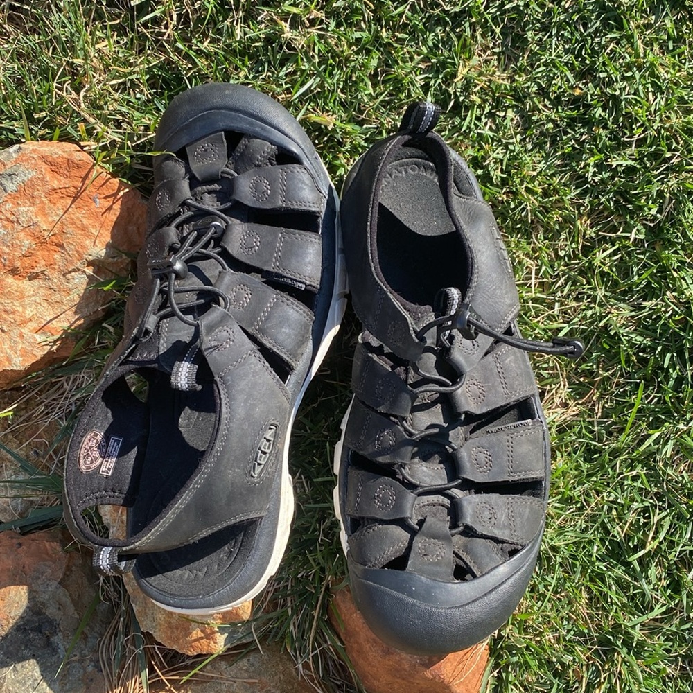 KEEN || Newport EVO Leather Sandals